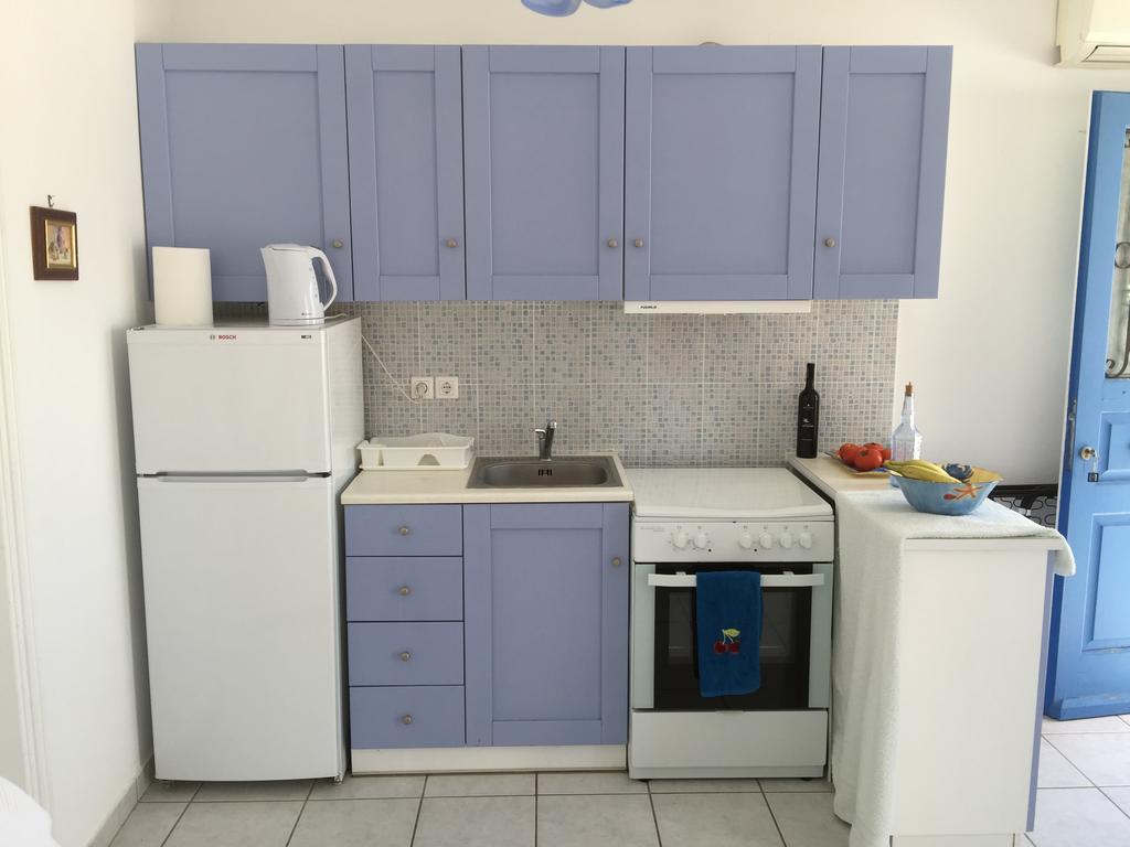 Thalia Apartment ปิโซ ลิวาดิ ภายนอก รูปภาพ